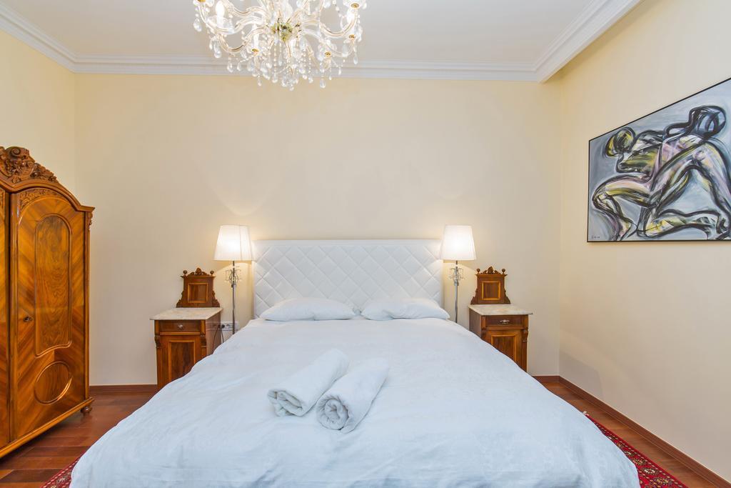 Luxury Seafront Apartment Banje Dubrovnik Extérieur photo