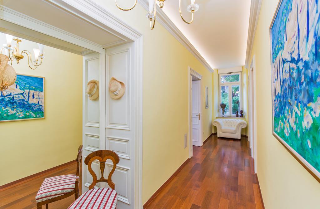 Luxury Seafront Apartment Banje Dubrovnik Extérieur photo
